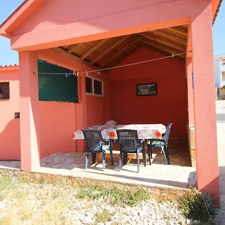 Dubravka Apartment Dinjiska