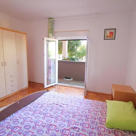 Apartment Dubravka Dinjiska